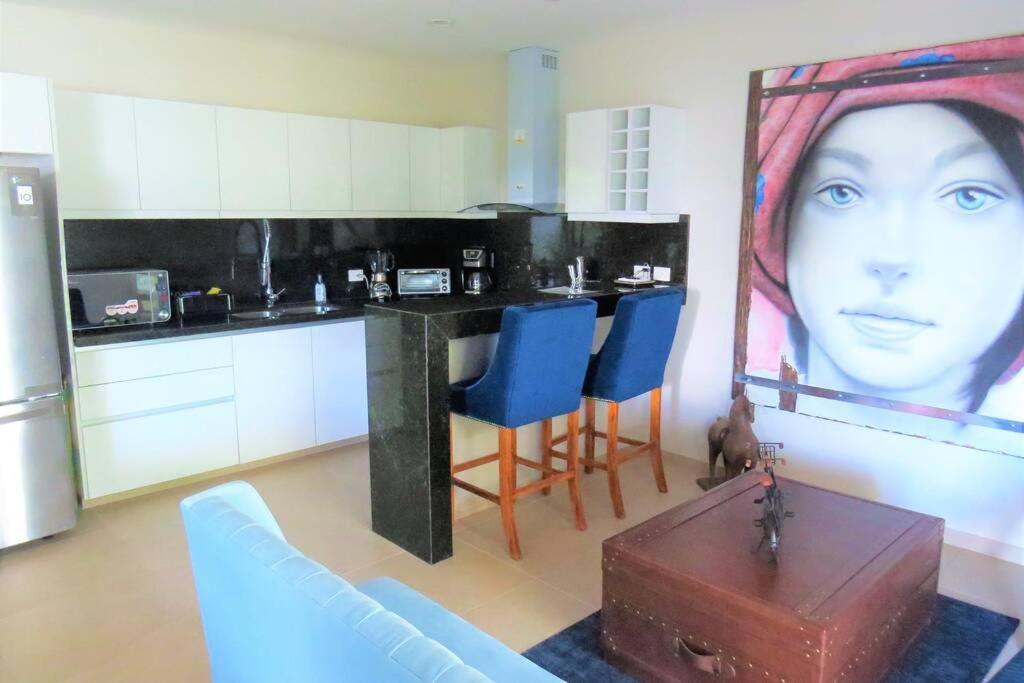2 Bedrooms Luxury In Apartamento