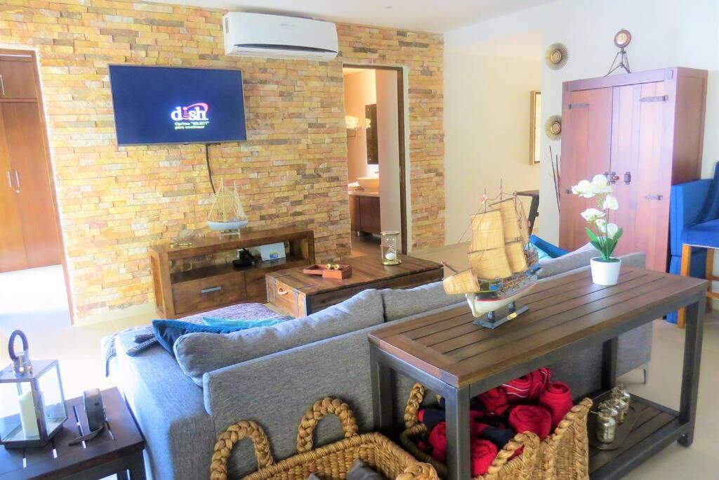 2 Bedrooms Luxury In Apartment Playa del Carmen