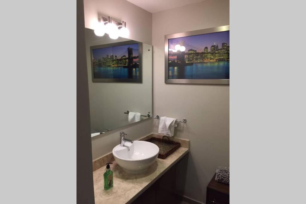 2 Bedrooms Luxury In Apartment