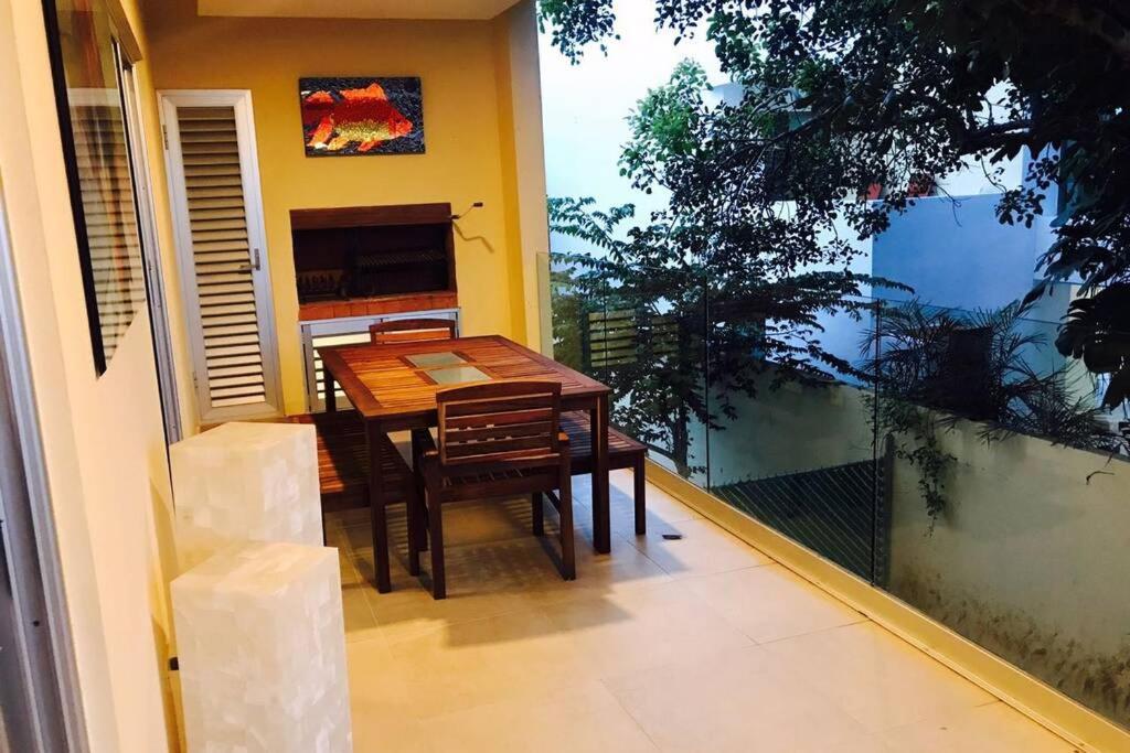 2 Bedrooms Luxury In Apartment *